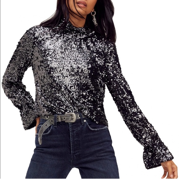 Free people oversized Moonstruck black Sequin top bell sleeves SZ M - Picture 1 of 15